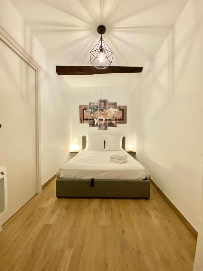 Le Mattoni Apartment ม็องตง ภายนอก รูปภาพ